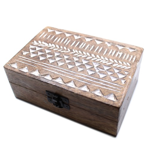 White Washed Wooden Box - 6x4 Aztec Design White Washed Wooden Box - 6x4 Aztec Design